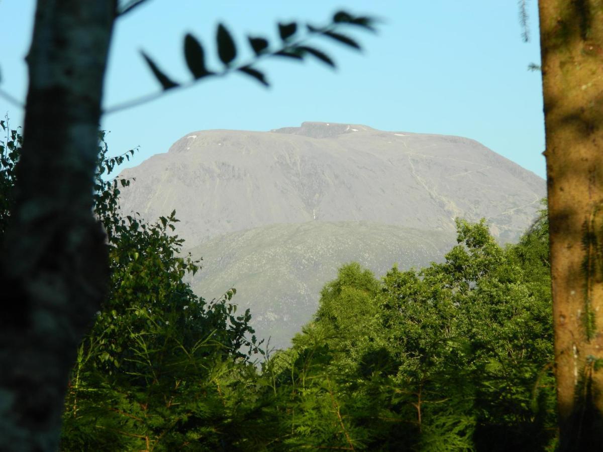 Tom Beag - Ben Nevis View Rooms Fort William Buitenkant foto